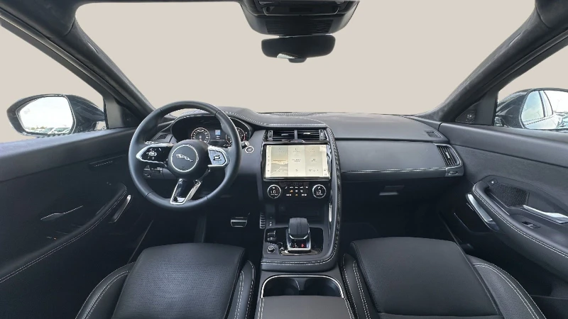 Jaguar E-pace 2.0 D Mhev, снимка 9 - Автомобили и джипове - 53145574