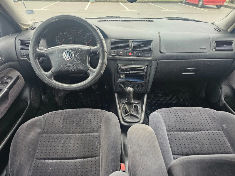 VW Golf Газ инжекцион, снимка 9 - Автомобили и джипове - 53201604