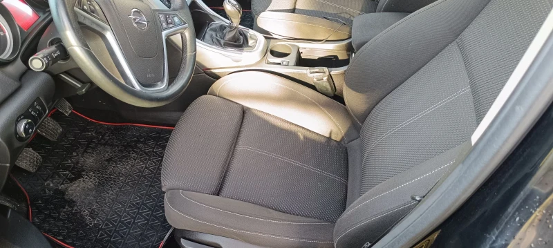 Opel Astra, снимка 10 - Автомобили и джипове - 53563591