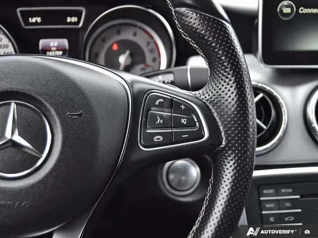 Mercedes-Benz CLA 250 * 4MATIC * NAVI * 2 KEYS * �������� * CARFAX  | Mobile.bg � ����������� 17