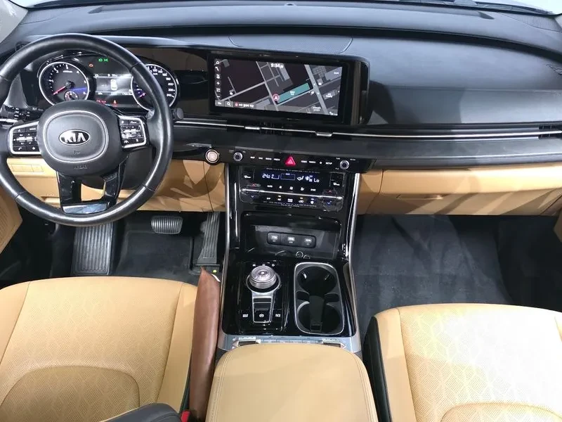 Kia Carnival Diesel 9-Seater Noblesse, снимка 7 - Автомобили и джипове - 56355321