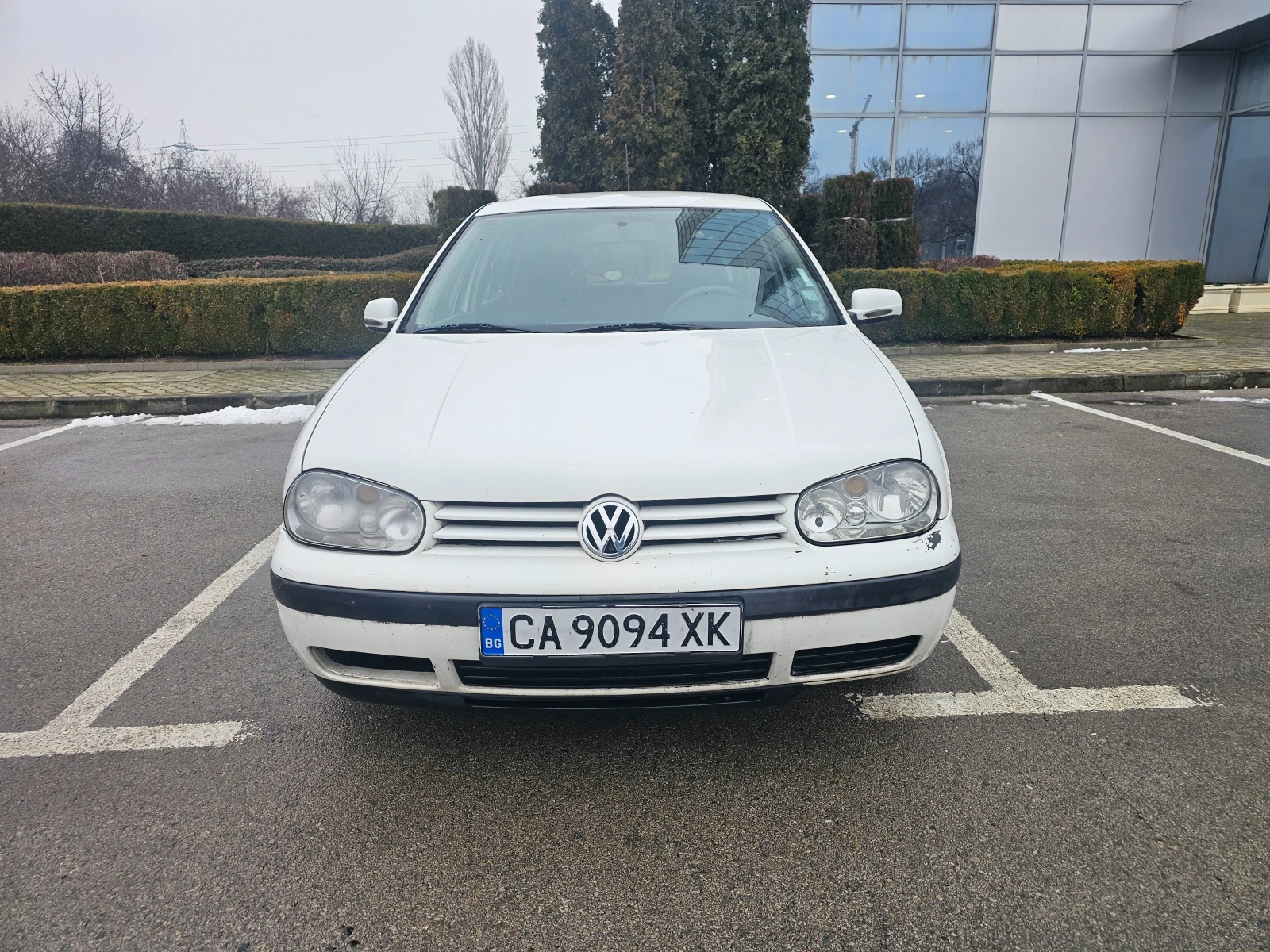 VW Golf Газ инжекцион, снимка 1