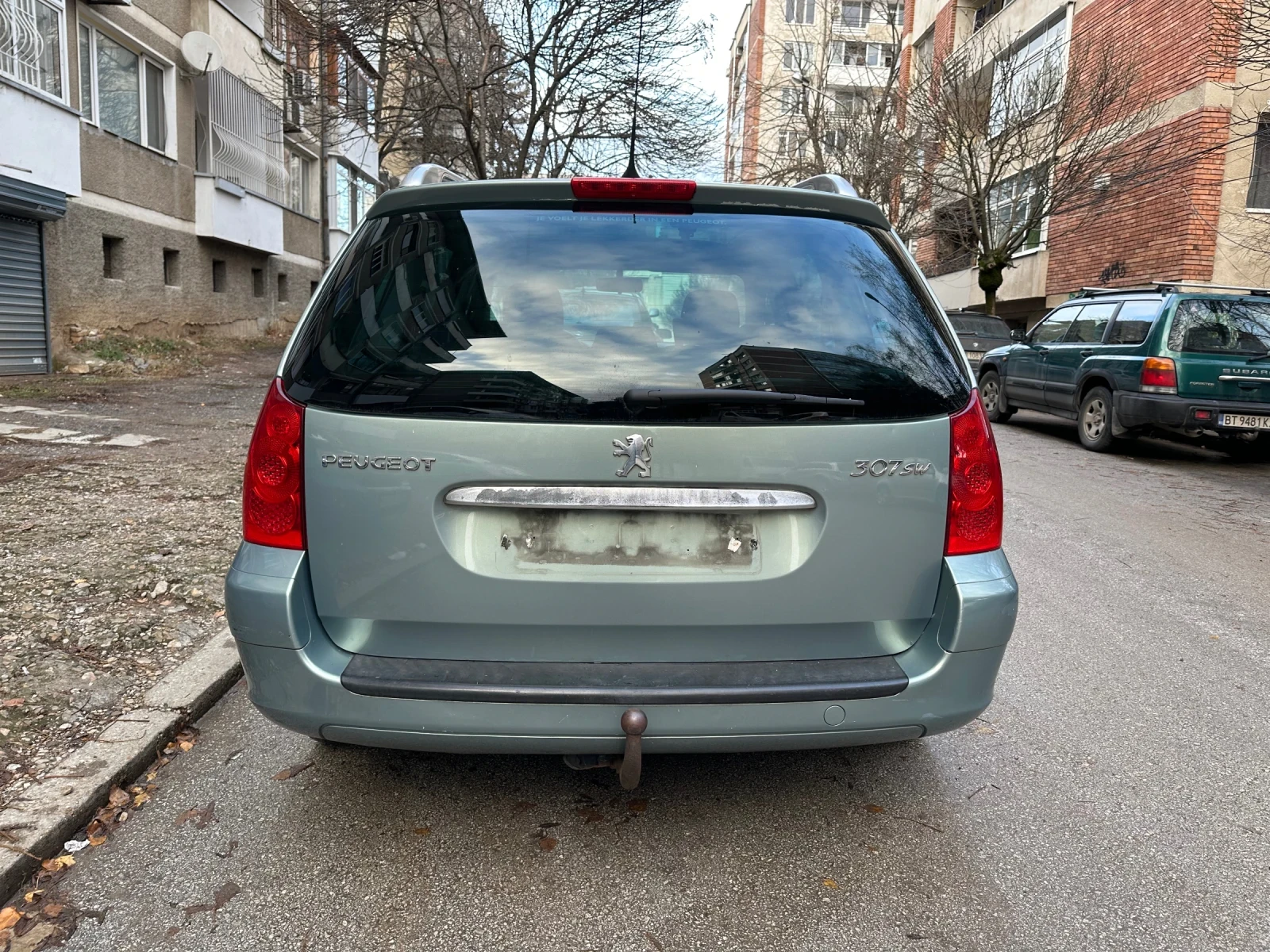 Peugeot 307 SW FACE 1.6i 109кс 7 места - изображение 7