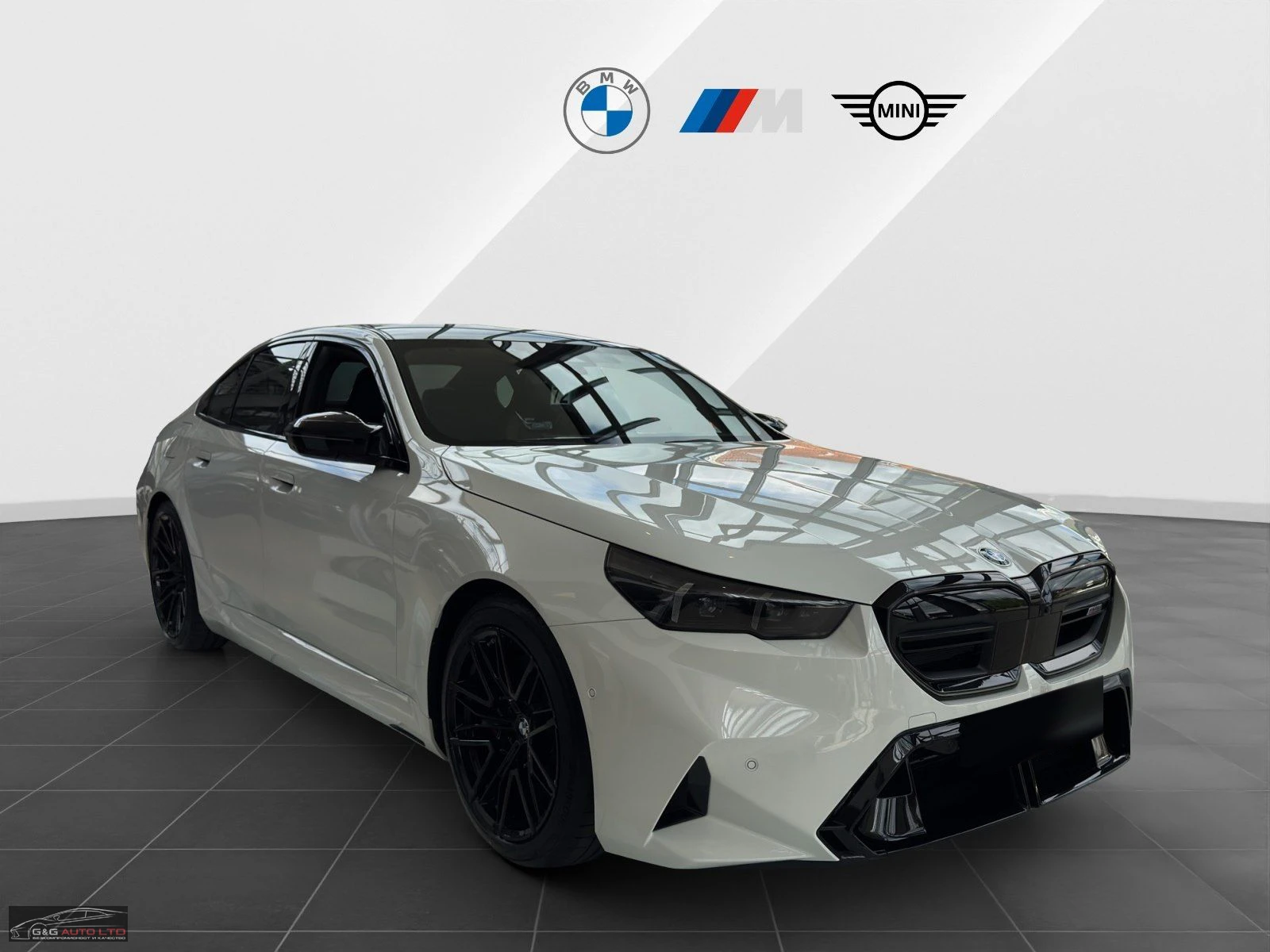 BMW M5 НОВ!727HP/AMBI/PANO/LED/KLESS/360/349v - изображение 5