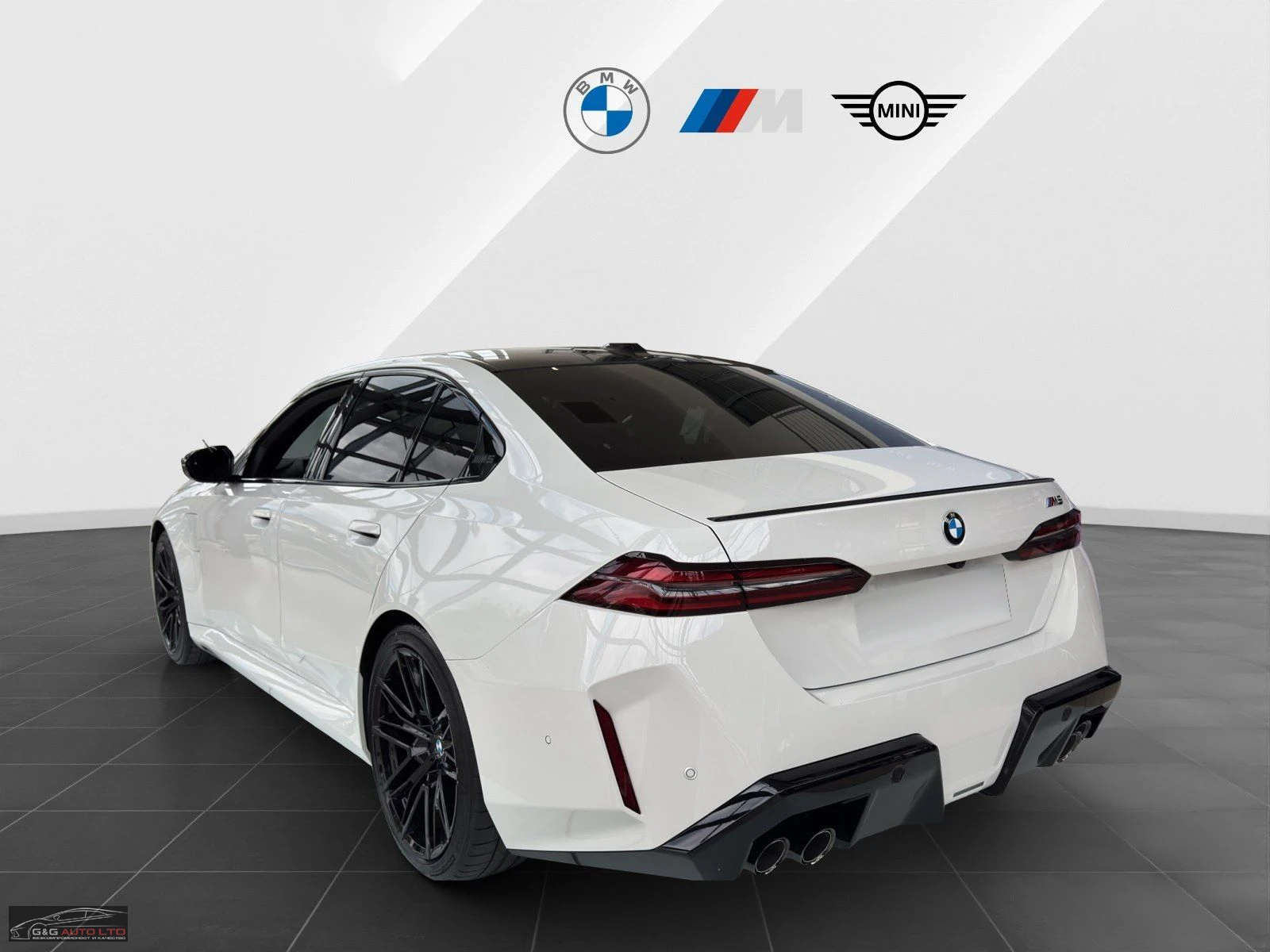 BMW M5 НОВ!727HP/AMBI/PANO/LED/KLESS/360/349v - изображение 4