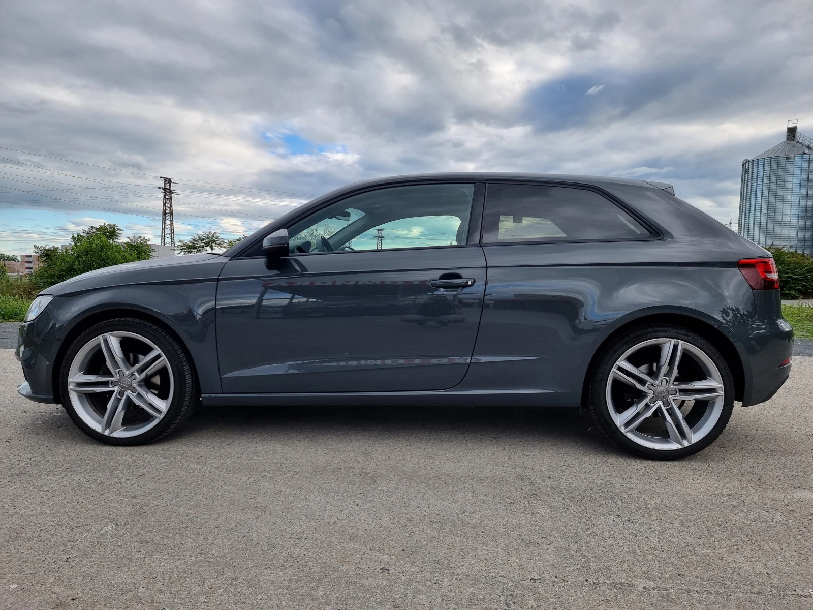 Audi A3 НАНО СИВ МЕТАЛИК DSG БЕЗЖИЧЕН КАРПЛЕЙ - изображение 7