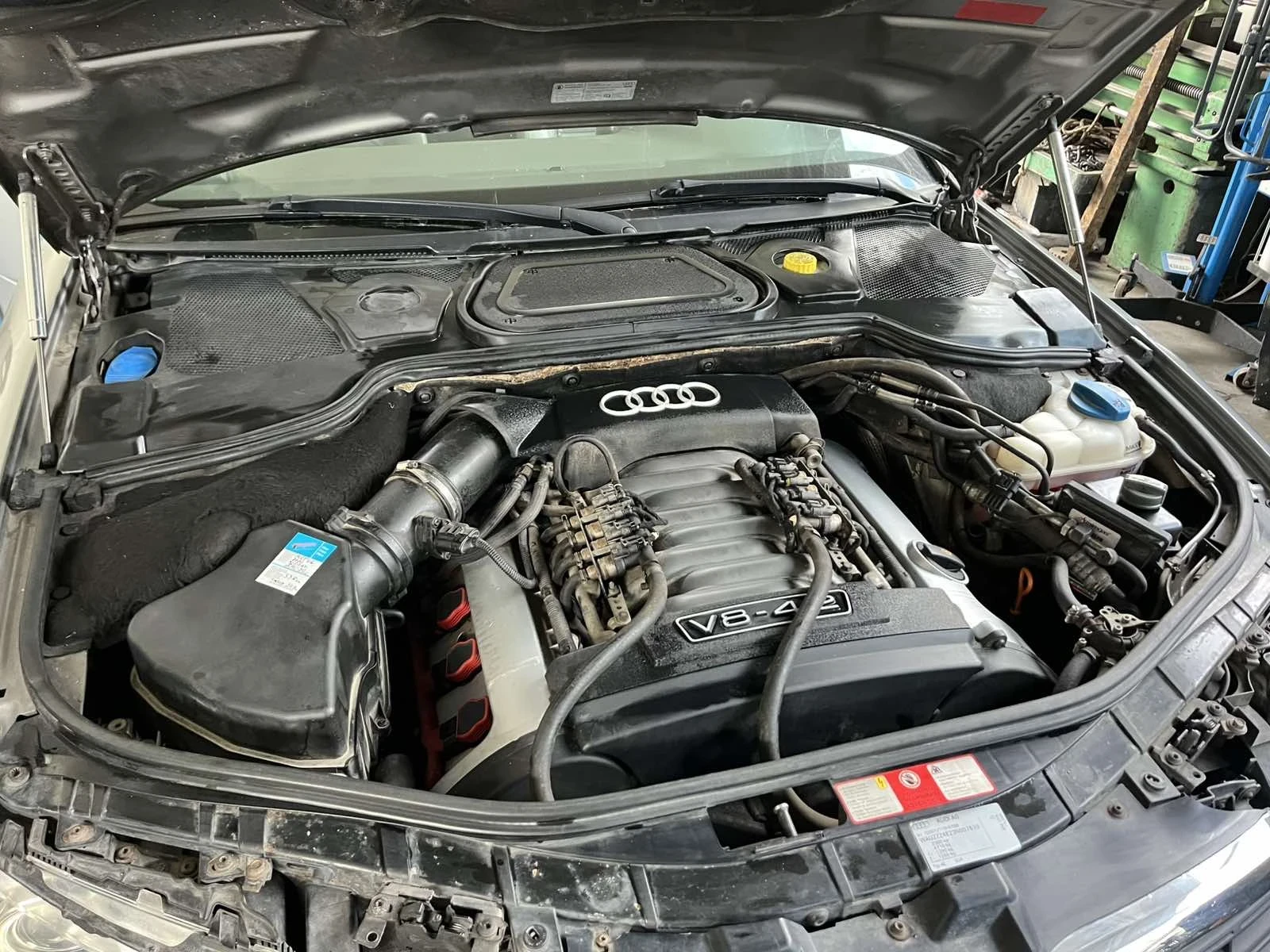 Audi A8 4.2 335 hp - изображение 10