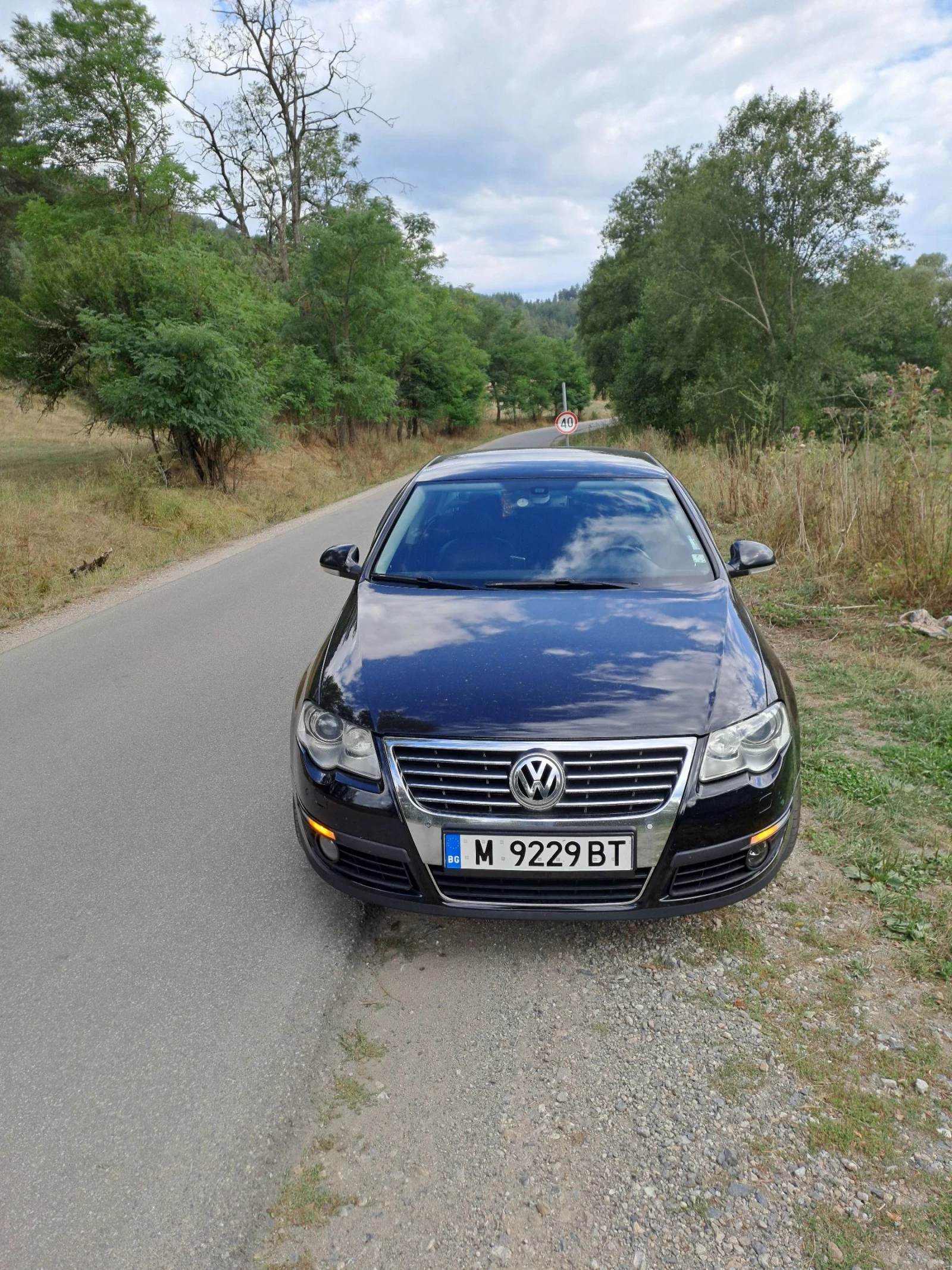 VW Passat 2.0 TDI Highline - изображение 8