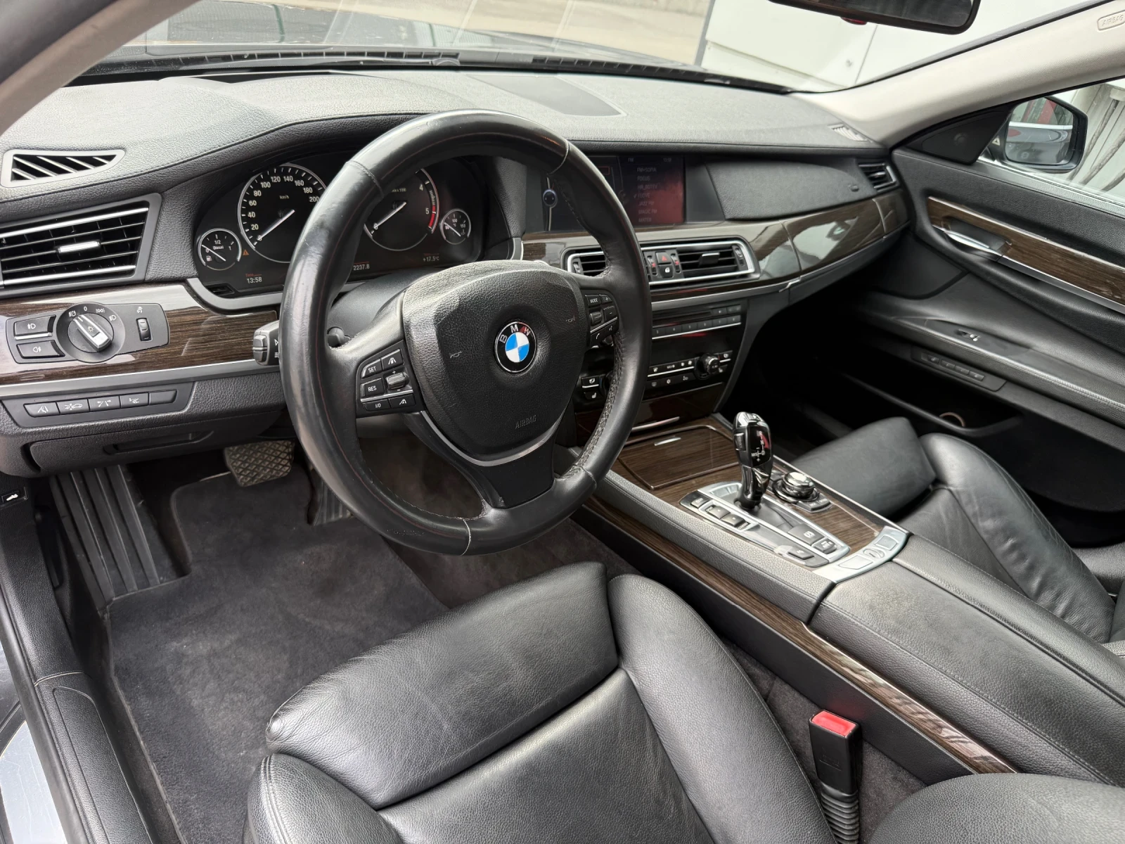 BMW 730 L - изображение 9