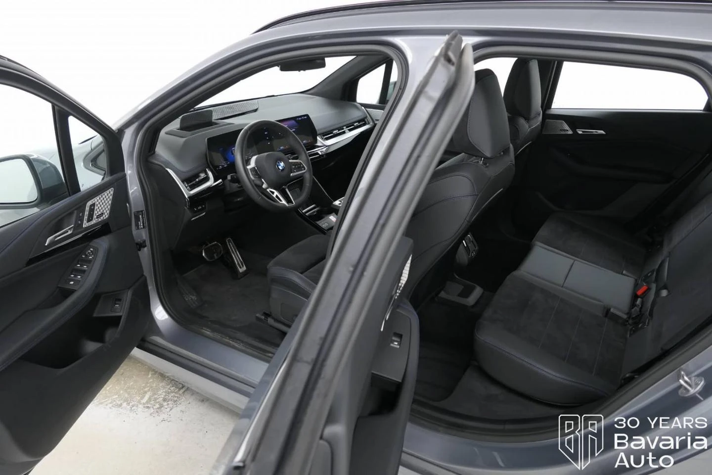 BMW 220 223i xDrive Active Tourer M Sport Paket Sportautom | Mobile.bg   5