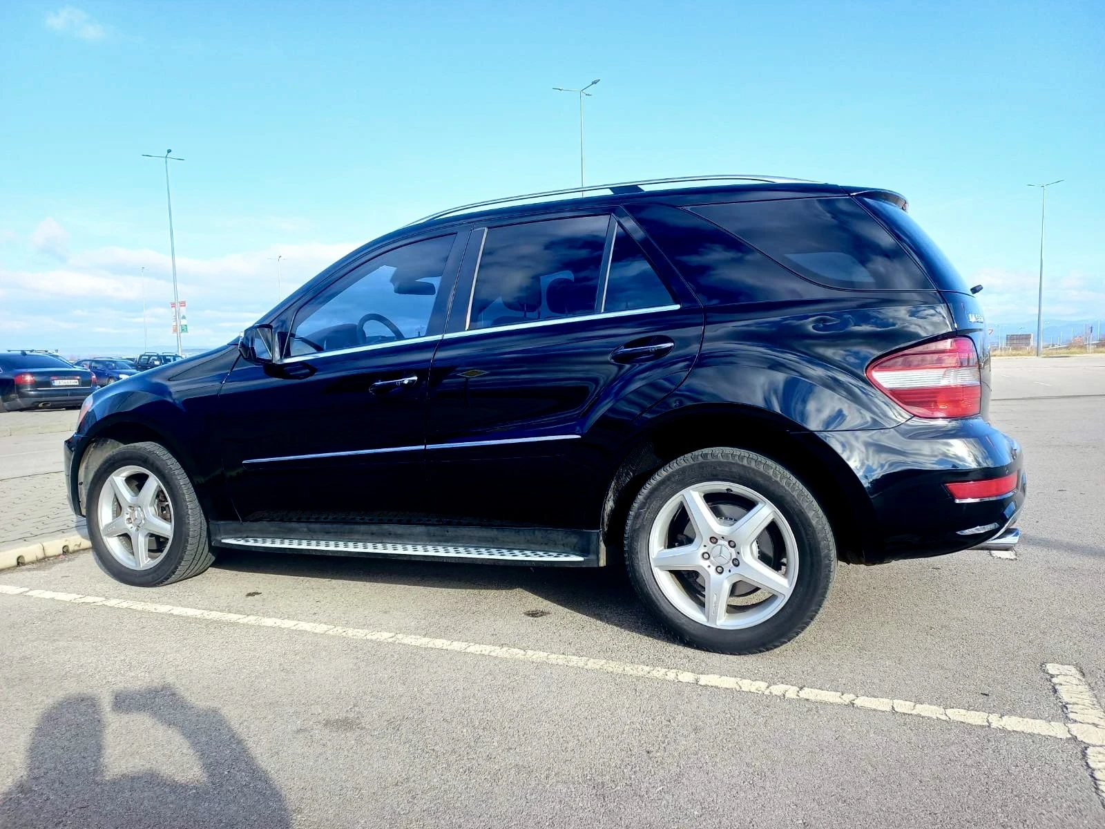Mercedes-Benz ML 550 AMG, V8, ���, Carfax, KEYLESS GO, 4MATIC, HARMAN | Mobile.bg � ����������� 4