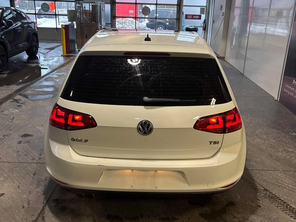 VW Golf * 5dr HB Auto 1.8 TSI * CARFAX * ЦЕНА ДО БГ - изображение 4
