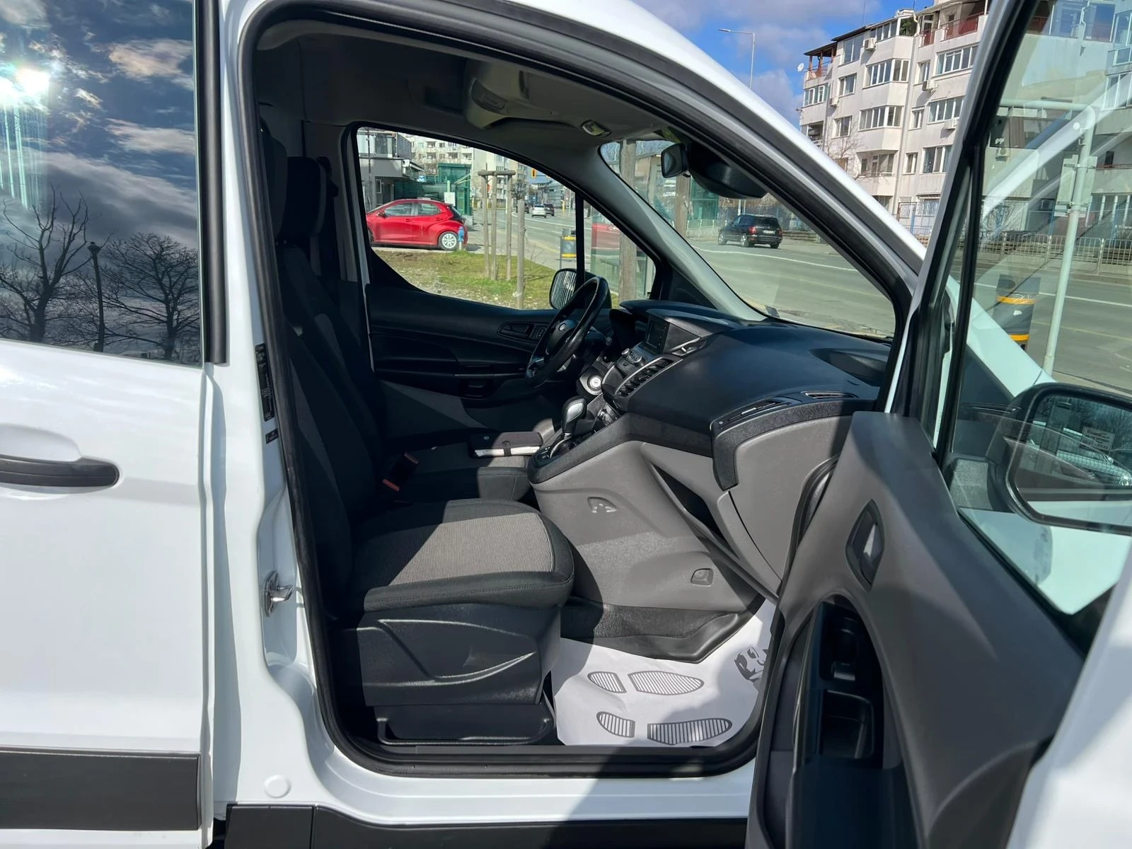 Ford Connect TRANSIT CONNECT/1.5TDCi/AVTOMAT | Mobile.bg � ����������� 13