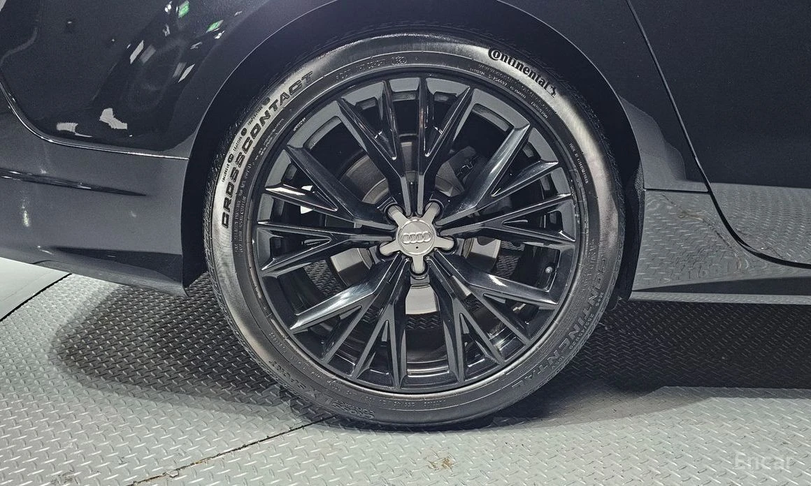 Audi A7 TDI* Distronic* HUD* , снимка 15 - Автомобили и джипове - 53837299