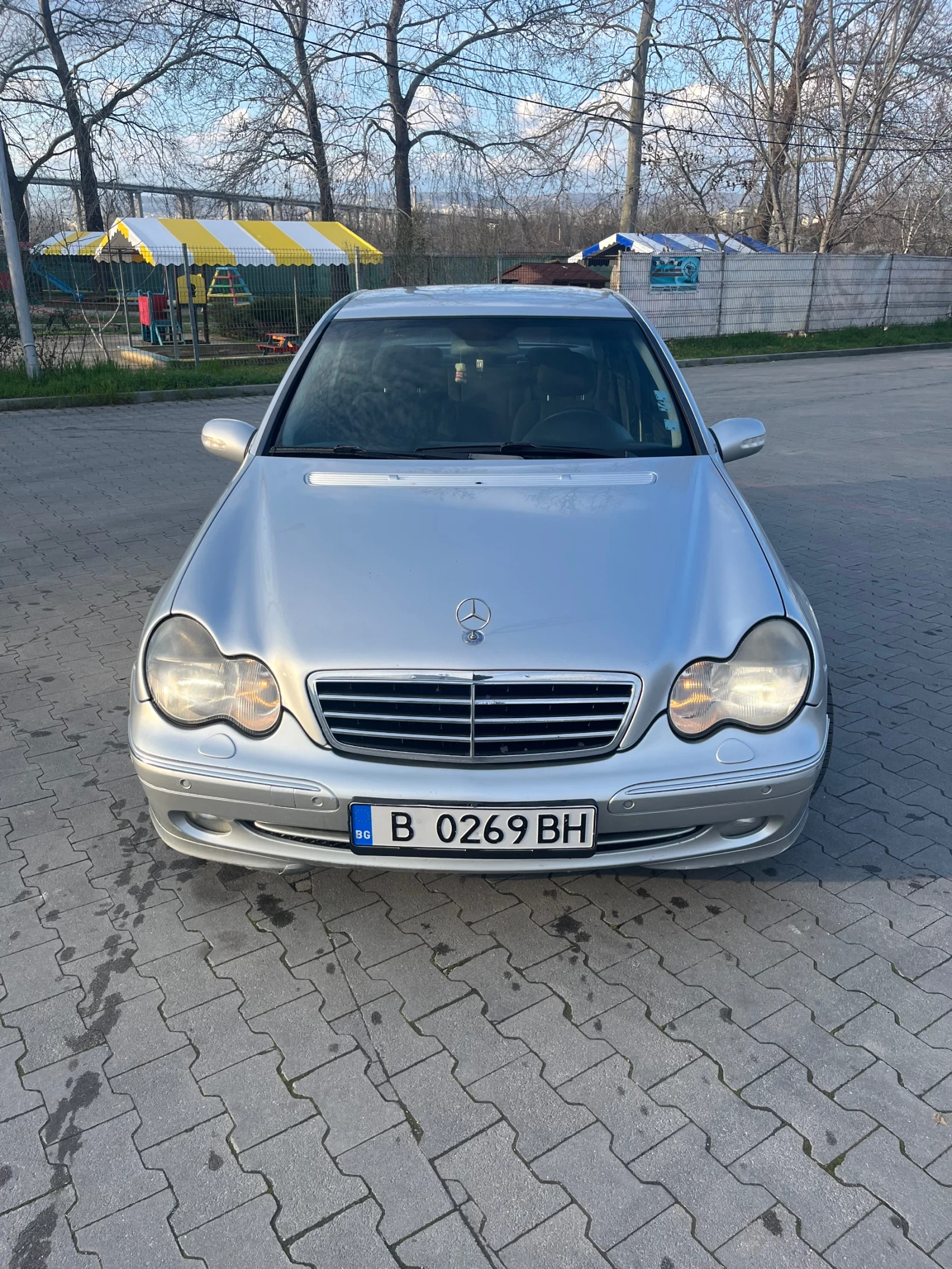 Mercedes-Benz C 220