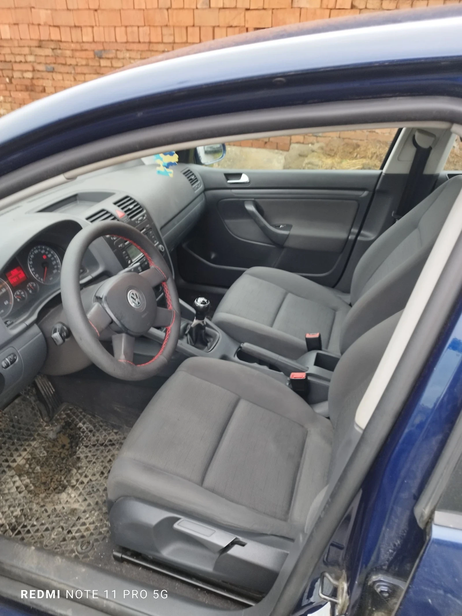 VW Golf V, снимка 7 - Автомобили и джипове - 54068263