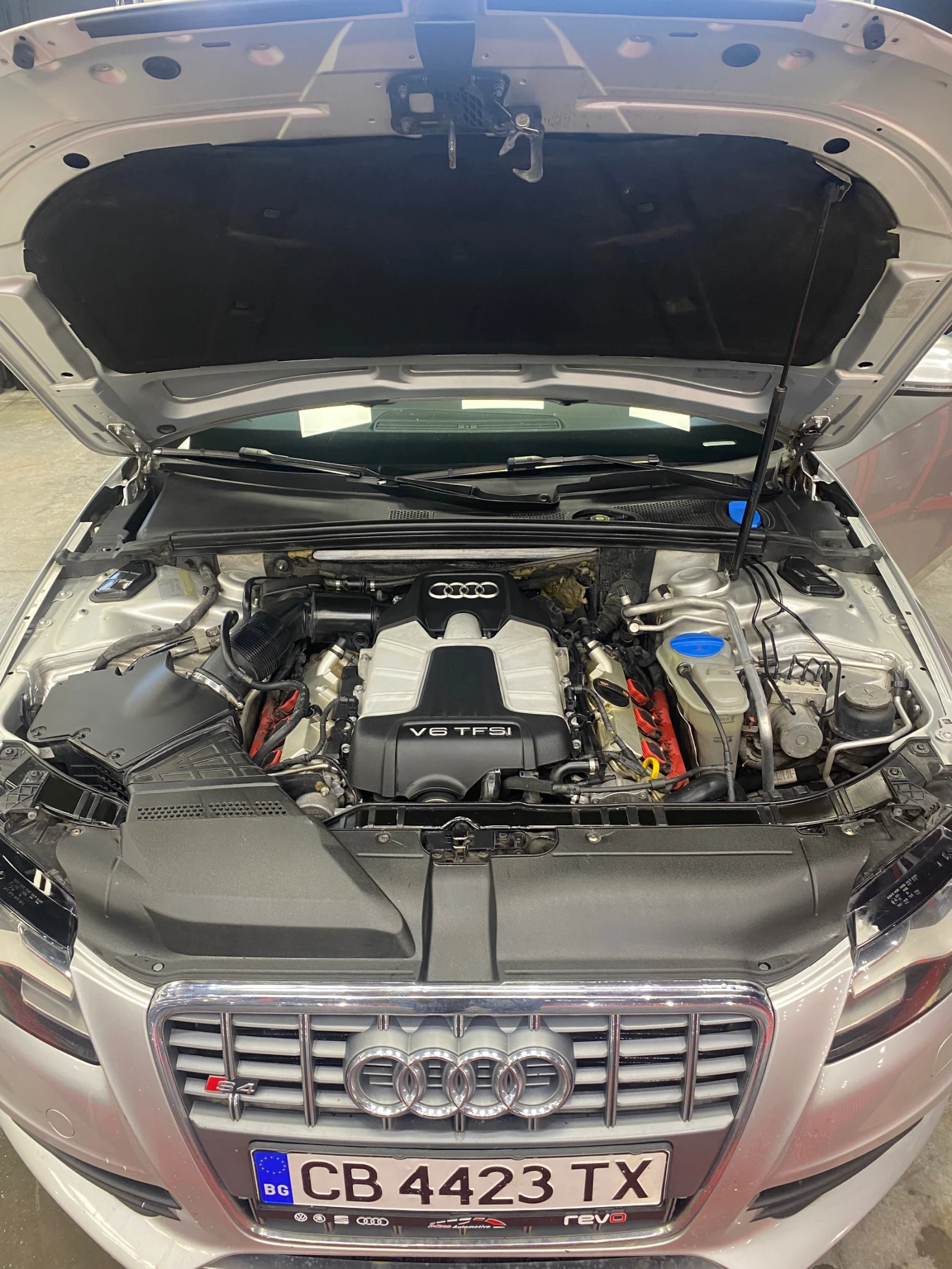 Audi S4, снимка 7 - Автомобили и джипове - 54160261