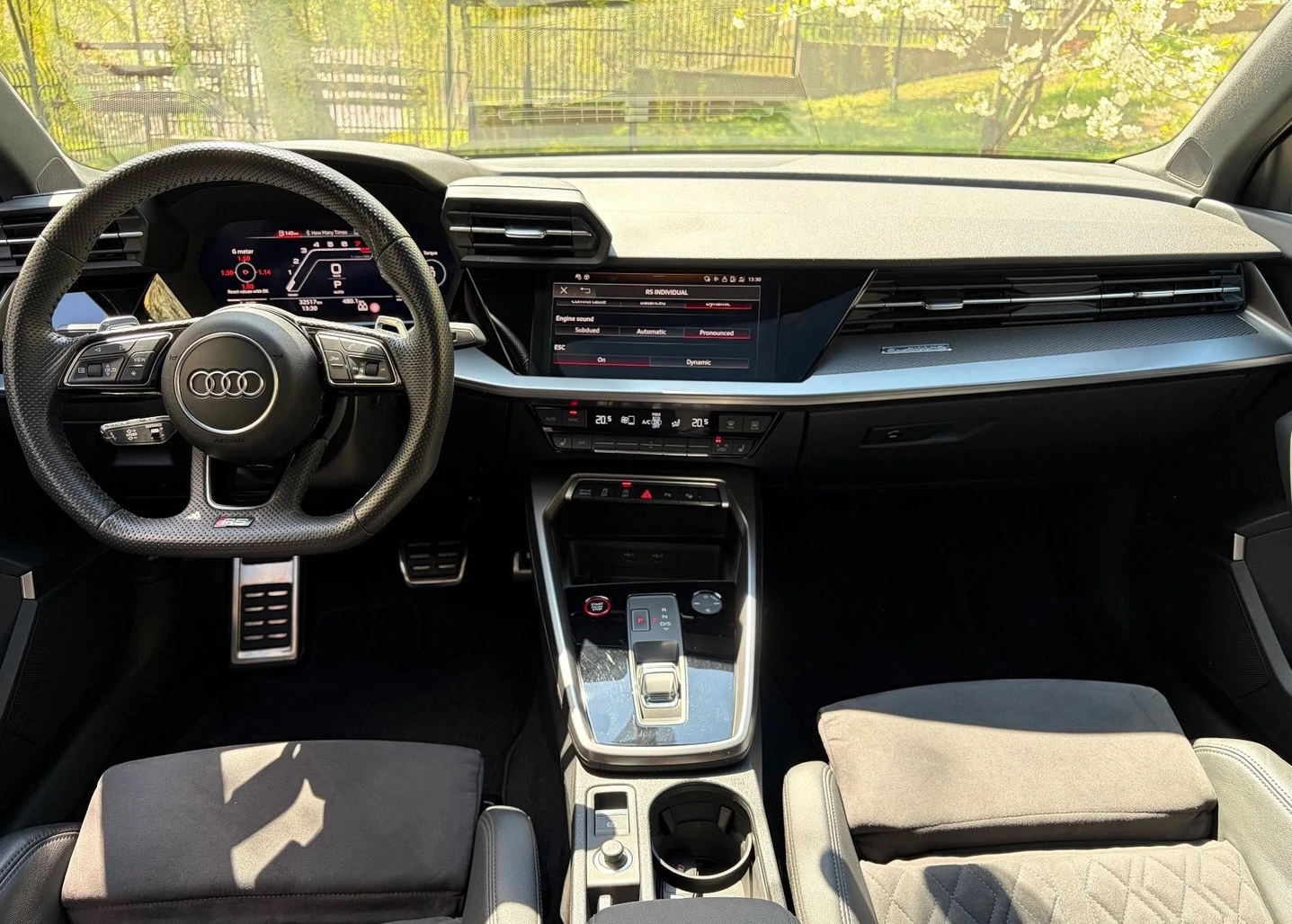 Audi Rs3 2.5 Sportback Quattro , снимка 5 - Автомобили и джипове - 54423287