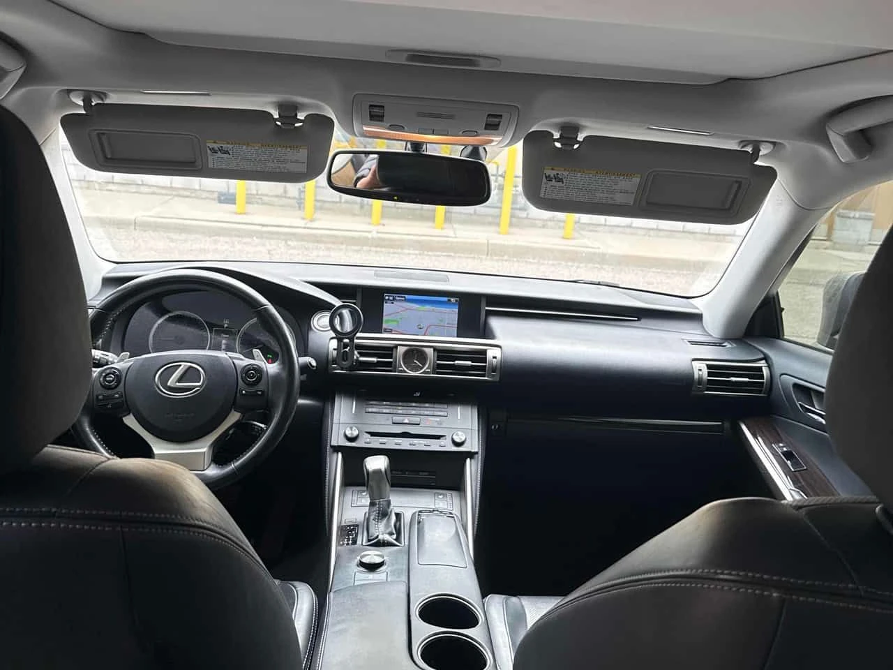 Lexus IS 250 * 4dr Sdn AWD * 2 КЛЮЧА* PANO* KEYLESS* ПОДГРЕВ* , снимка 11 - Автомобили и джипове - 54481139