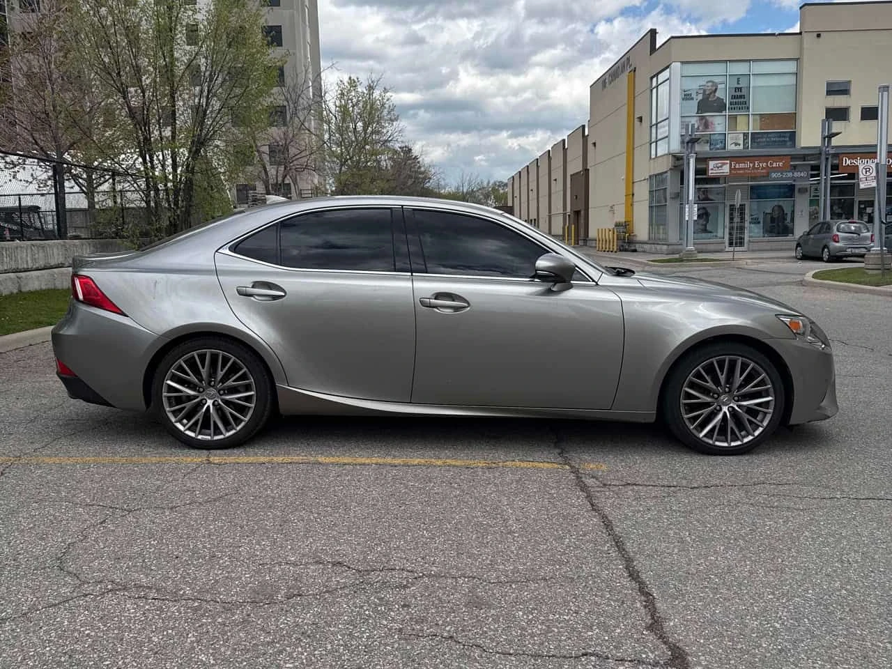 Lexus IS 250 * 4dr Sdn AWD * 2 КЛЮЧА* PANO* KEYLESS* ПОДГРЕВ* , снимка 3 - Автомобили и джипове - 54481139