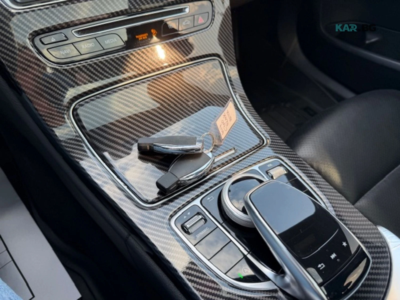 Mercedes-Benz C 300 АвтоКредит* (ЦЕНА ДО БГ), снимка 8 - Автомобили и джипове - 54634566