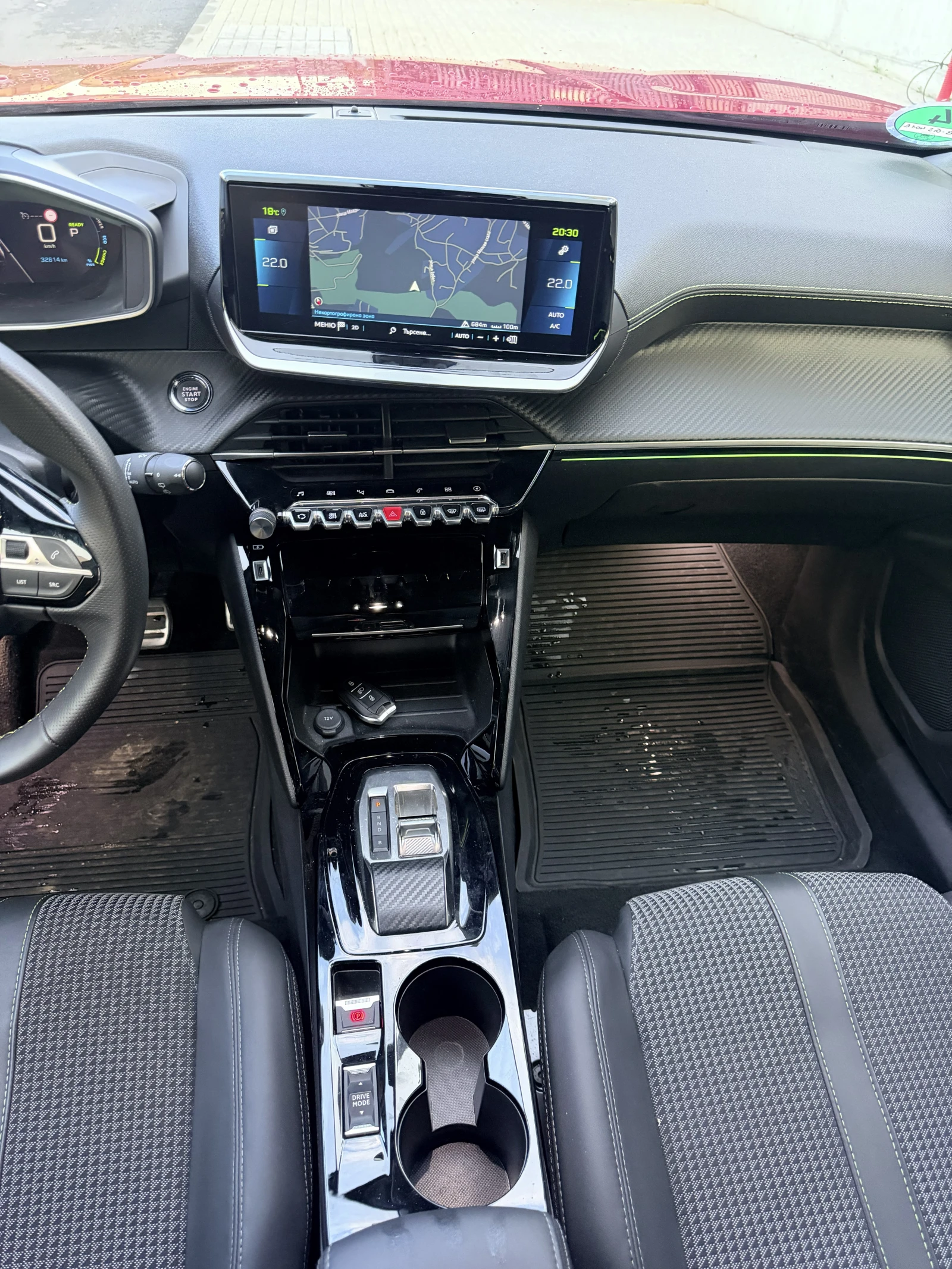 Peugeot 2008  GT , снимка 13 - Автомобили и джипове - 54904122