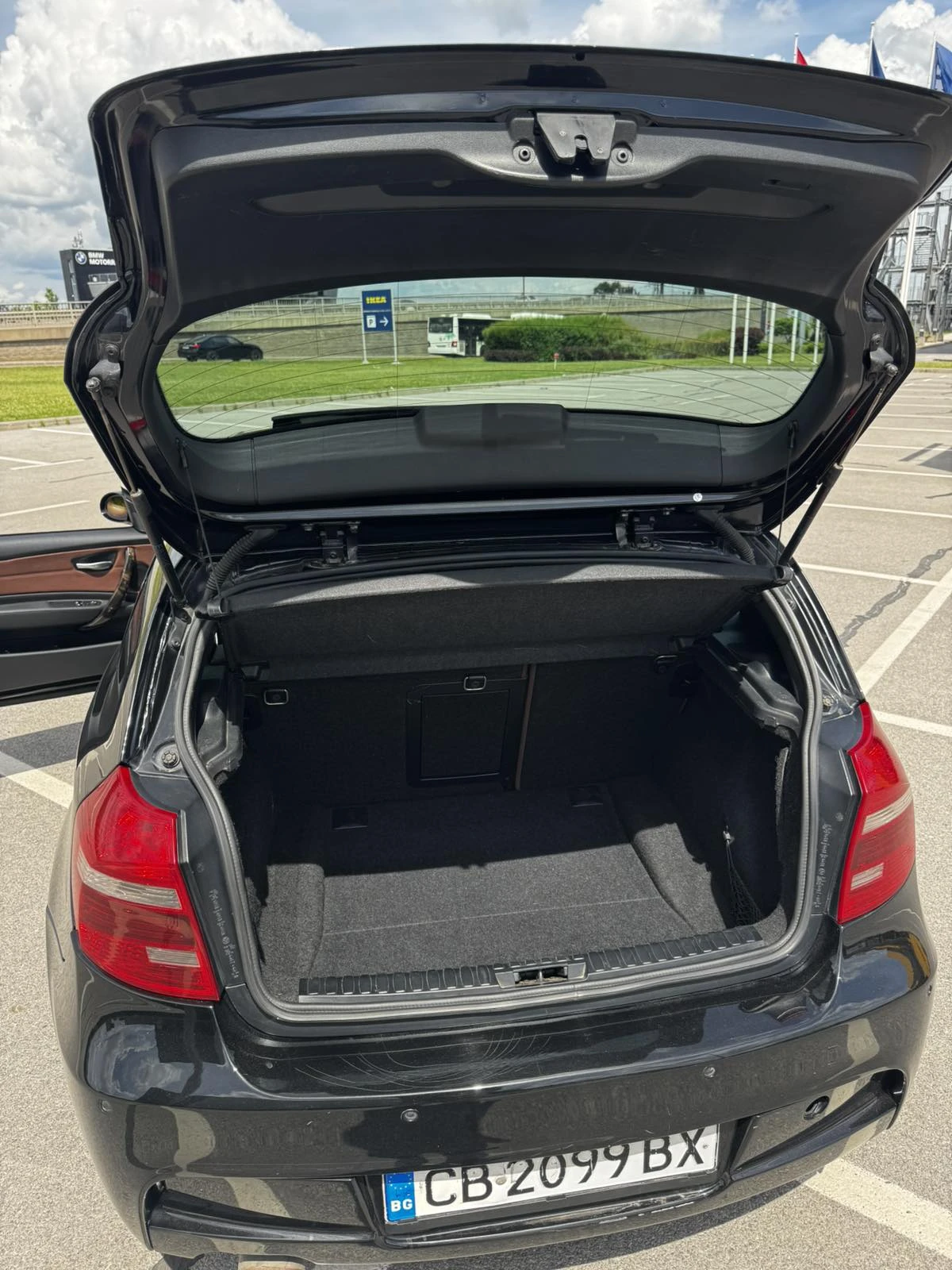 BMW 120 m paket, снимка 11 - Автомобили и джипове - 54909646