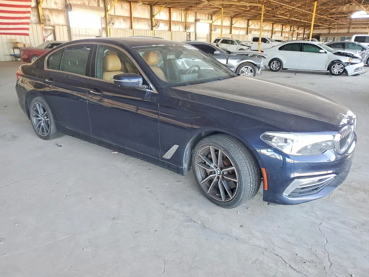 BMW 540 xDrive| AMBIENT| KEYLESS| PANO| МЪРТВА ТОЧKA| CAM, снимка 4 - Автомобили и джипове - 55429612