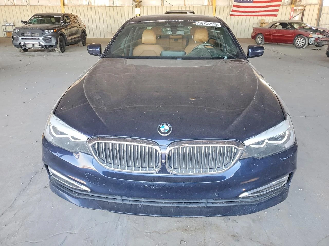BMW 540 xDrive| AMBIENT| KEYLESS| PANO| МЪРТВА ТОЧKA| CAM, снимка 5 - Автомобили и джипове - 55429612