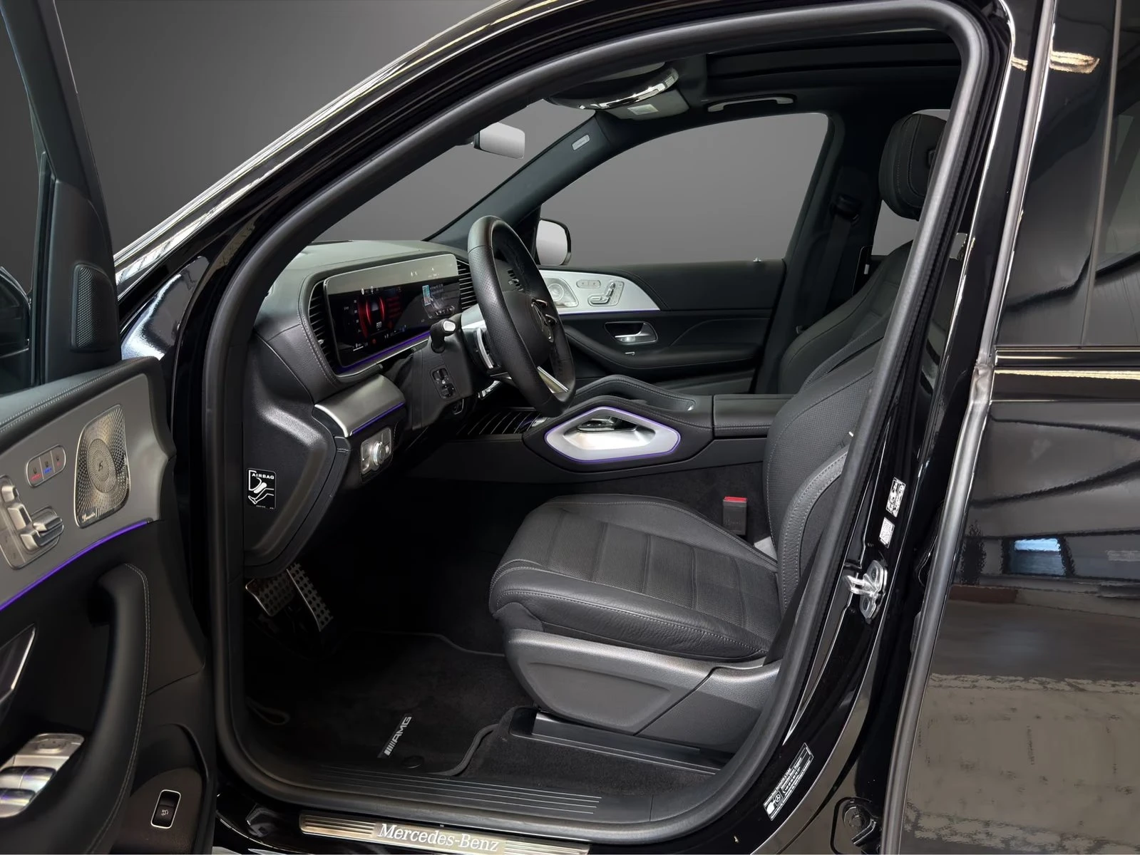 Mercedes-Benz GLE 450 d / AMG / BURM / NIGHT/ PANO/ HUD/ 360/ MULTIB, снимка 11 - Автомобили и джипове - 55783908