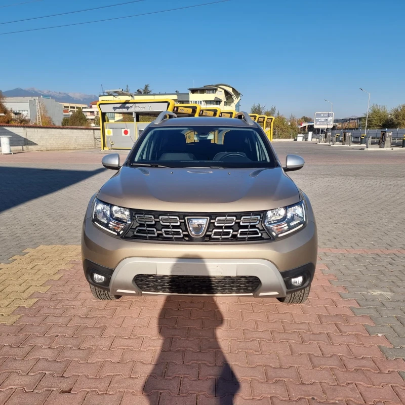 Dacia Duster 1.5 , снимка 8 - Автомобили и джипове - 47846382