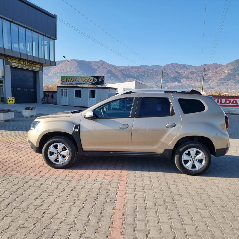 Dacia Duster 1.5 , снимка 2 - Автомобили и джипове - 47846382