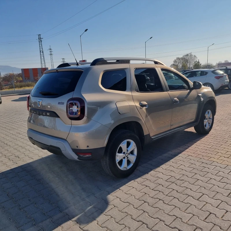 Dacia Duster 1.5 , снимка 5 - Автомобили и джипове - 47846382