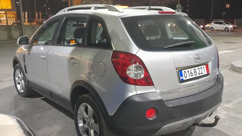 Opel Antara 4х4 2.4i Klima , снимка 4 - Автомобили и джипове - 48033899