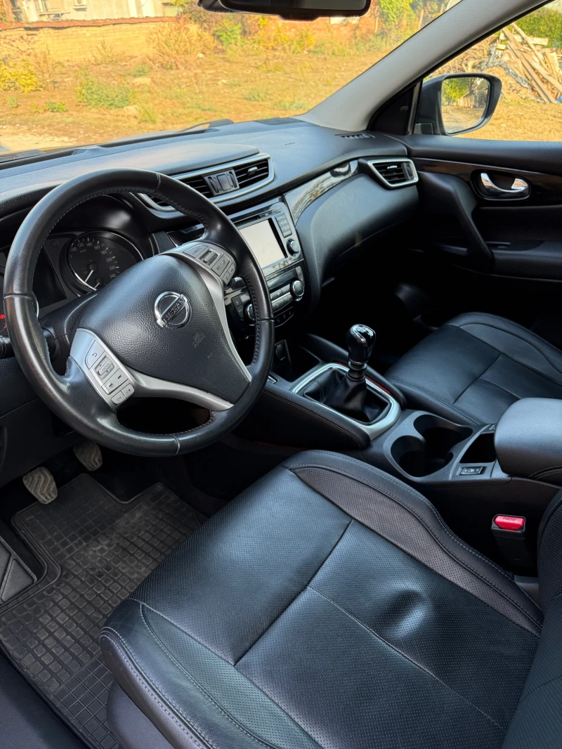Nissan Qashqai, снимка 6 - Автомобили и джипове - 52097082