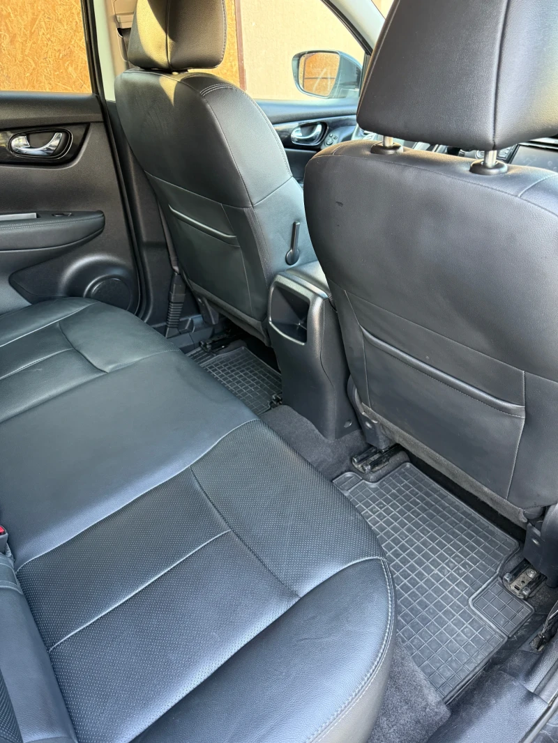 Nissan Qashqai, снимка 8 - Автомобили и джипове - 52097082