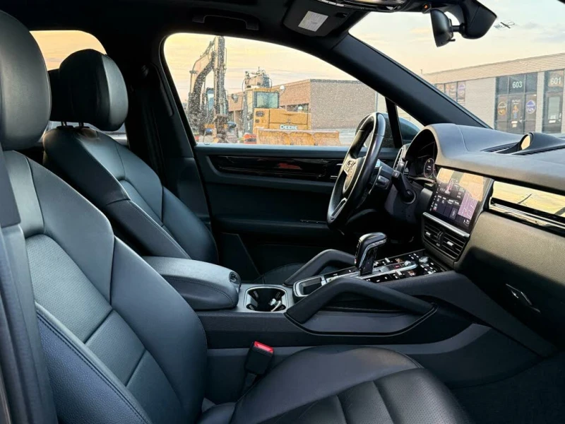 Porsche Cayenne BOSE* ПАНОРАМА* ПОДГРЕВ* CARPLAY, снимка 7 - Автомобили и джипове - 52652616