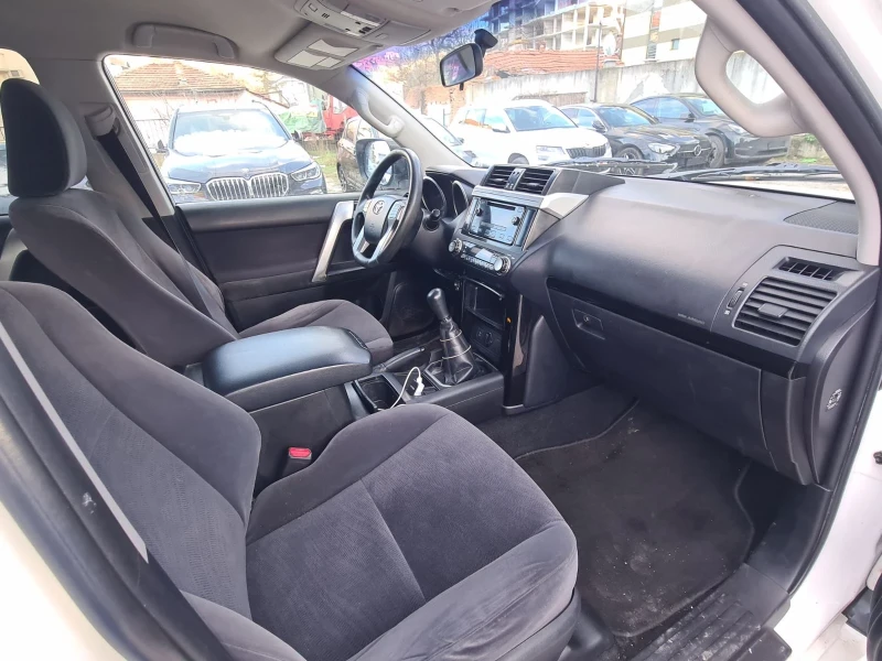 Toyota Land cruiser 3, 0d, ШВЕЙЦАРИЯ, снимка 14 - Автомобили и джипове - 52939653