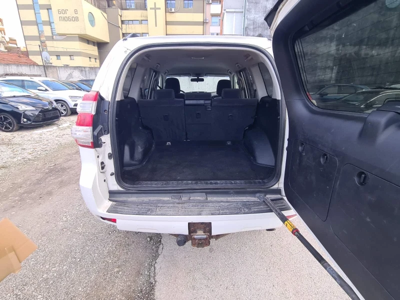 Toyota Land cruiser 3, 0d, ШВЕЙЦАРИЯ, снимка 13 - Автомобили и джипове - 52939653