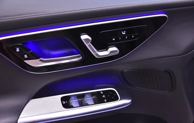 Mercedes-Benz GLC 220 d 4MATIC Coupe, снимка 7 - Автомобили и джипове - 53087450