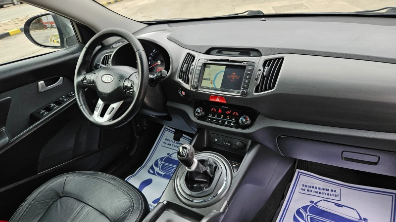 Kia Sportage 2.0 4X4/KOJA/NAVIG/PANORAMA/6skorosti, снимка 10 - Автомобили и джипове - 53090798