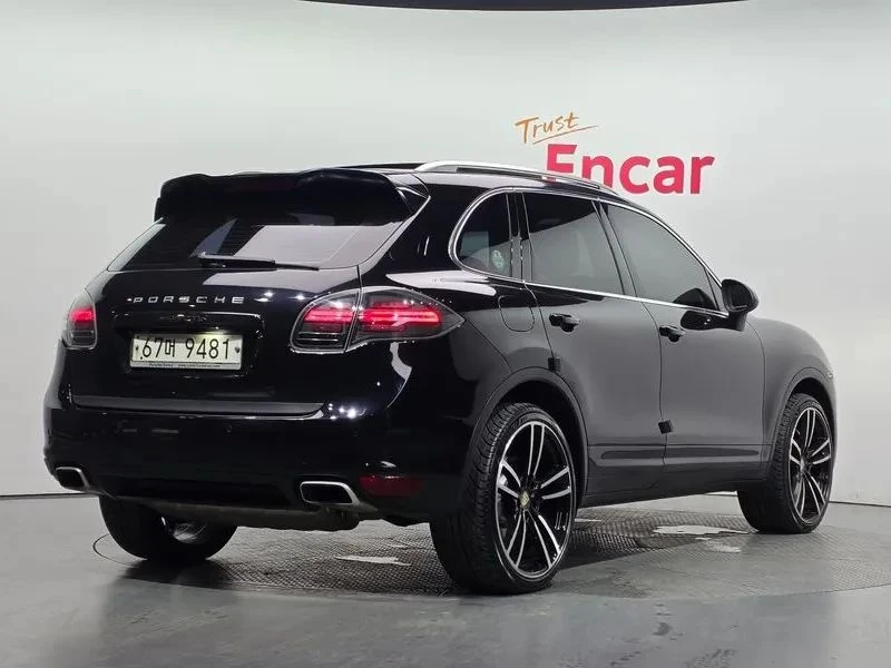 Porsche Cayenne, снимка 2 - Автомобили и джипове - 56724873