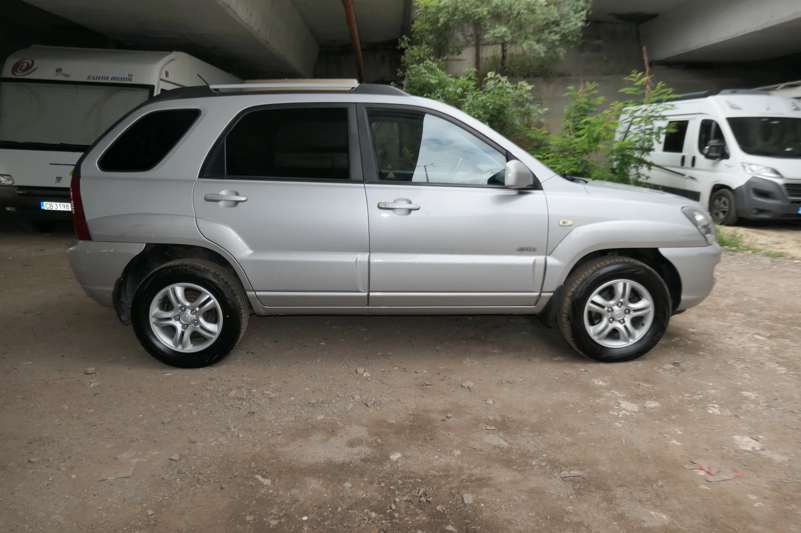 Kia Sportage 4x4 2.0CRDI 140кс КОЖА КЛИМАТРОНИК ACTIVE CLASS - изображение 4