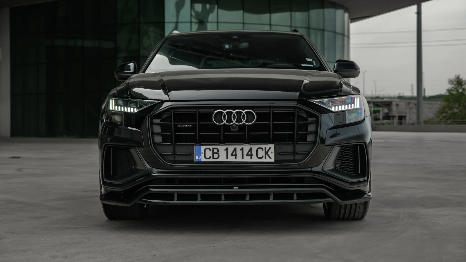 Audi Q8 50 TDI S Line  Quattro, снимка 2 - Автомобили и джипове - 53989797