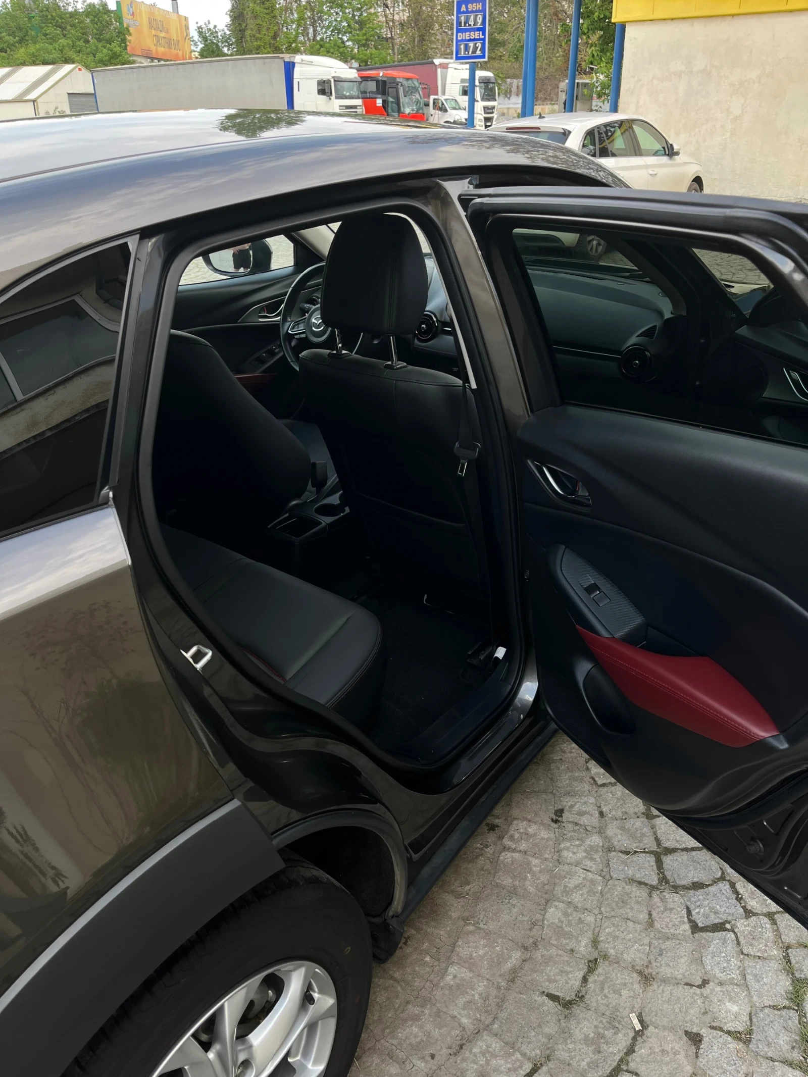 Mazda CX-3, снимка 12 - Автомобили и джипове - 54496622