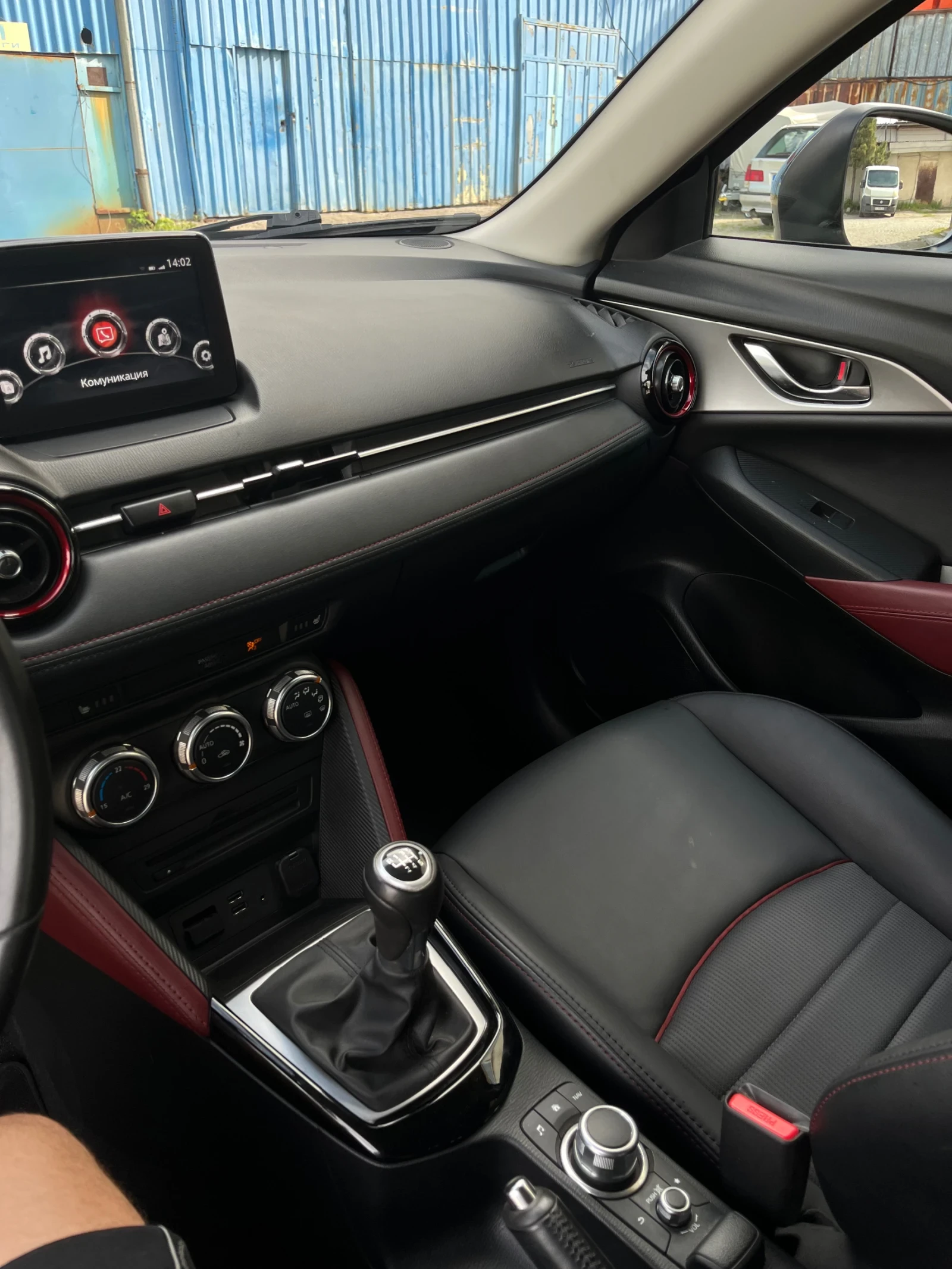 Mazda CX-3, снимка 8 - Автомобили и джипове - 54496622