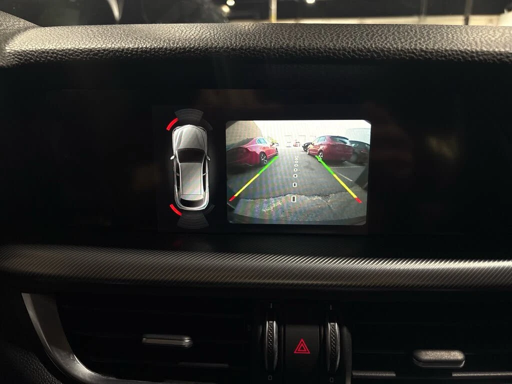 Alfa Romeo Stelvio Sport AWD* ПОДГРЕВ* КАМЕРА* PANORAMA* KEYLESS* , снимка 13 - Автомобили и джипове - 54643332