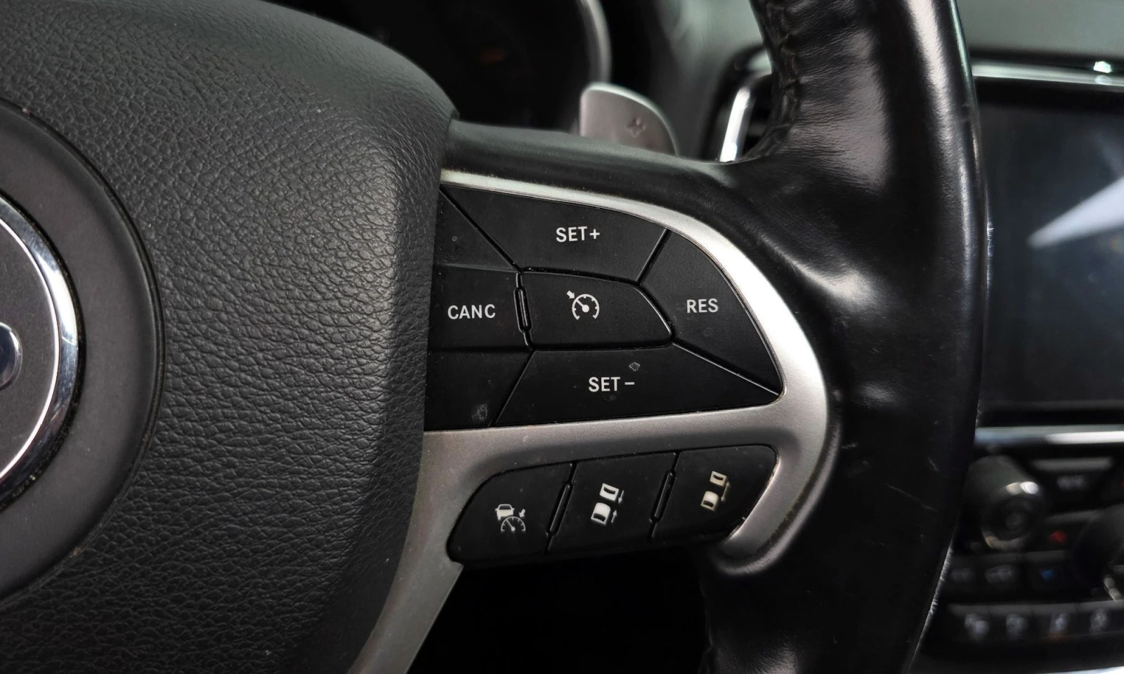 Jeep Grand cherokee Summit* FULL* 3.6, снимка 13 - Автомобили и джипове - 54754271