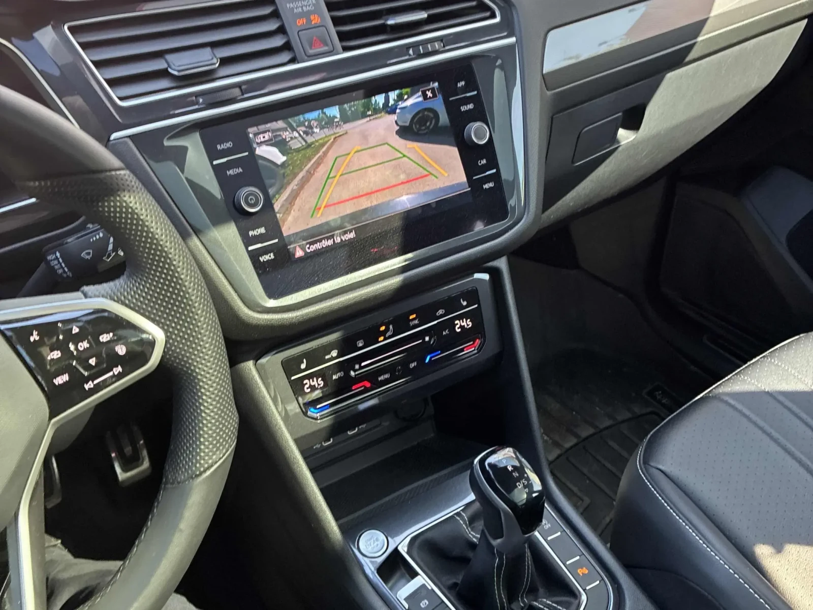 VW Tiguan Comfortline R-Line Black Edition, снимка 9 - Автомобили и джипове - 54870397