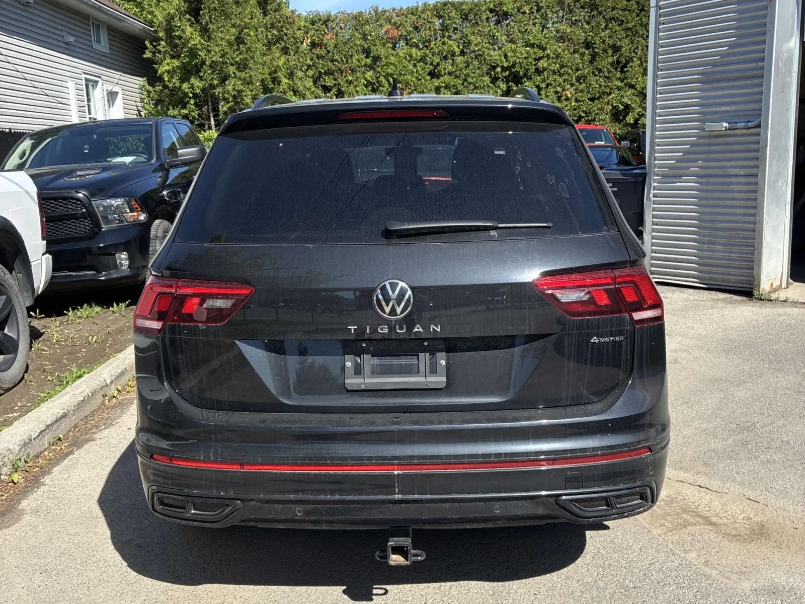 VW Tiguan Comfortline R-Line Black Edition, снимка 6 - Автомобили и джипове - 54870397